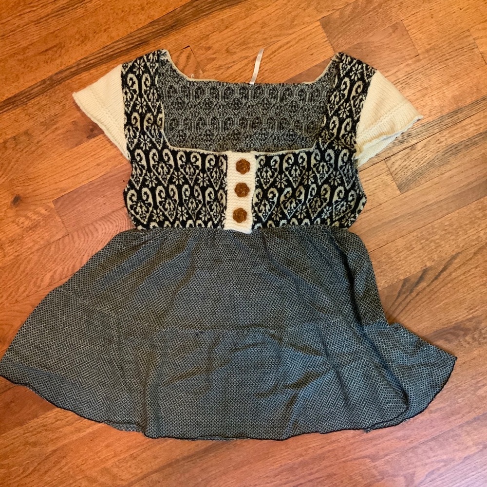 FREE PEOPLE Flared Knit Blouse
